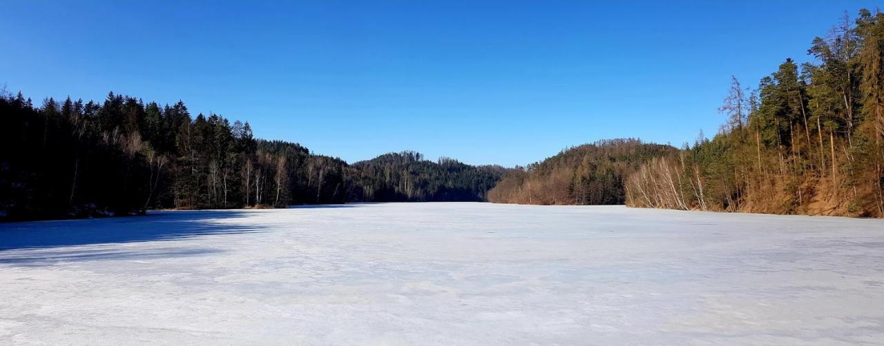 Schupplerova Vila Hostejn Bagian luar foto